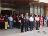 El ayuntamiento muestra su rechazo al último atentado de ETA con un minuto de silencio