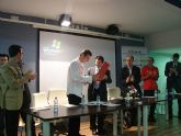 Deportistas de alto nivel presentan el libro “Tiempos Paralímpicos” a 200 estudiantes de Lorca