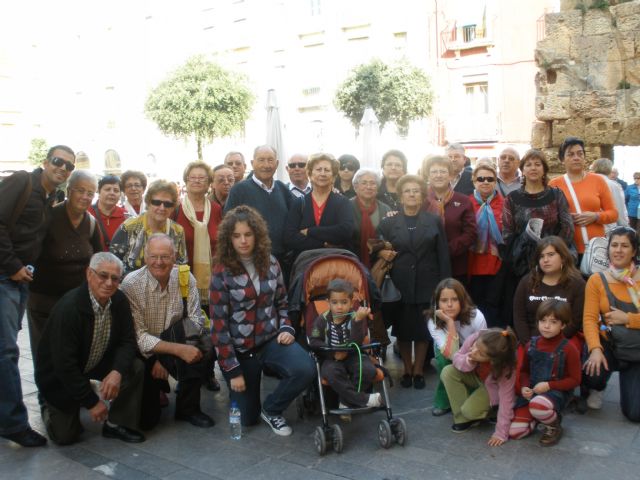 Alrededor de 40 mayores disfrutaron este fin de semana en el viaje a Tarragona organizado por el Ayuntamiento - 3