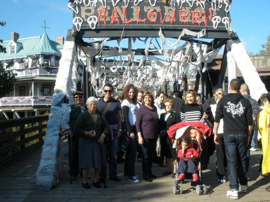 Alrededor de 40 mayores disfrutaron este fin de semana en el viaje a Tarragona organizado por el Ayuntamiento - 7