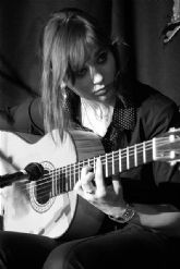 La guitarrista lorquina Mercedes Luján participa en el ciclo “Los conciertos de Palacio” del XIII Festival de Jerez