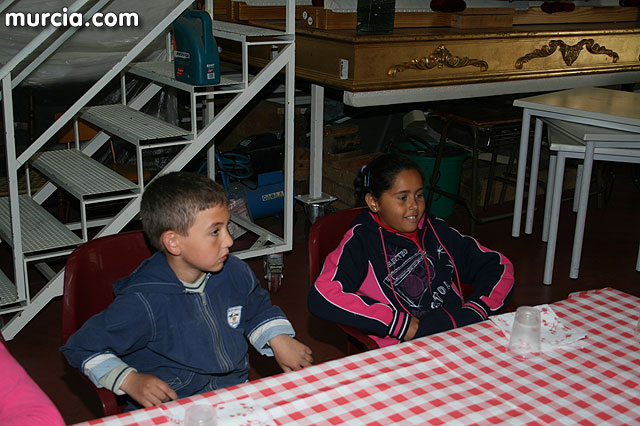 Homenaje a los portapasos infantiles de la Cofrada de San Juan Evangelista - 8