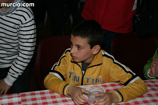 Homenaje a los portapasos infantiles de la Cofrada de San Juan Evangelista - 17