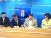 El Ayuntamiento de Molina de Segura firma un convenio con la Fundación Cajamurcia que permitirá mejorar el acceso de las asociaciones de vecinos a los servicios informáticos y a internet