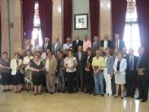 El Alcalde agrade su “esfuerzo y dedicación a Murcia” a los 40 funcionarios jubilados este año