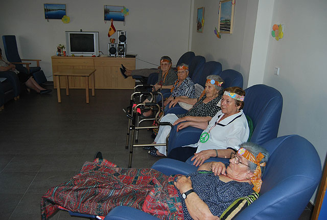 El voluntariado municipal comparte un da de convivencia con los residentes del Centro de Estancias Diurnas - 3
