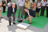 González Tovar y Diego Cervantes ponen la primera piedra del nuevo Edificio Municipal de Usos Múltiples de Mula