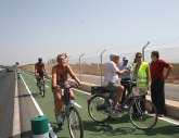 El Mar Menor dispone de un nuevo tramo de carril bici paralelo a la costa