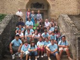 Un grupo de 15 jóvenes de San Javier han compartido campo de trabajo con jóvenes navarros en el pueblo de san Francisco Javier
