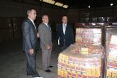 González Tovar hace entrega de 231.881 kilos de alimentos a Cruz Roja para su reparto entre las personas más necesitadas