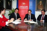 La fundación Cajamurcia cede al Ayuntamiento de Alcantarilla cuatro desfibriladores para las instalaciones deportivas municipales