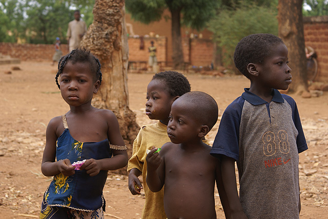 Campaña solidaria para construir tres aulas escolares en Burkina Faso - 27