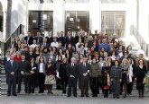 La Universidad de Murcia dio posesión de sus plazas a un centenar de funcionarios
