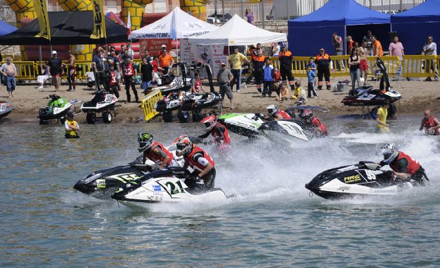 guilas acogi la primera prueba del Campeonato de España de motos de agua 2010 - 3