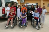 Obras Públicas entrega un vehículo adaptado a la Fundación Tienda Asilo para garantizar la movilidad de personas con discapacidad