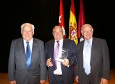 El Ayuntamiento de Los Alcázares recibe el premio 