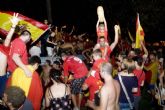Cartagena se vistió de rojo para celebrar el triunfo de España