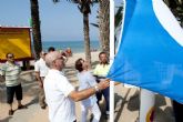 La playa de San Ginés recupera su bandera azul tras la construcción de la depuradora