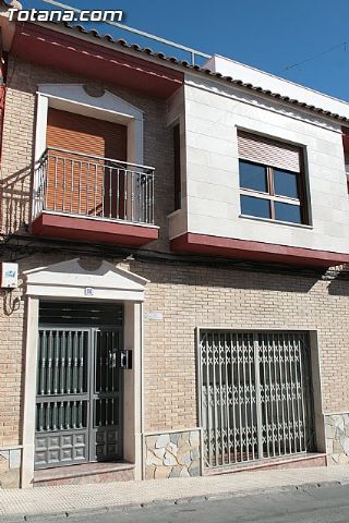 Ms de 140 vecinos del barrio de San Roque-Las Parras se pueden beneficiar del nuevo sistema de financiacin para rehabilitar sus viviendas - 8