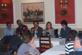 El alcalde se reúne con los empresarios de Lo Pagán para exponer los proyectos municipales en la zona