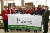 El grupo de patchwork dona la recaudación de sus trabajos a la AECC
