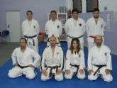 Deporte de alto nivel y defensa personal en la escuela de taekwondo de La Unión