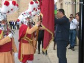 El alcalde de Totana hizo la tradicional entrega de la bandera a Los Armaos
