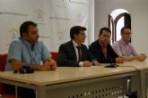 El alcalde rechaza el trato que están recibiendo los agricultores lorquinos a raíz de la crisis agroalimentaria en Europa