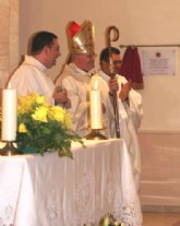 El Obispo de Cartagena bendice la iglesia dedicada al Sagrado Corazón de Jesús de Bullas
