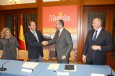 Murcia y Gas Natural sellan su alianza para implantar una movilidad sostenible y menos contaminante