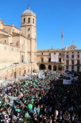 Miles de alumnos de Religión Católica visten Lorca de “color de esperanza”
