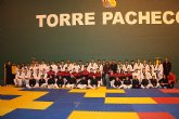 El alcalde visita a los taekwondistas concentrados en Torre-Pacheco preparando próximos eventos deportivos