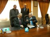 Firman un acuerdo de cooperación con la Camara Oficial de Comercio e Industria de Lorca
