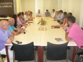 Cruz se reúne con los hosteleros de Mazarrón para tratar las necesidades y sugerencias del sector