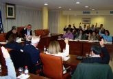 El Ayuntamiento de Águilas aprueba la creación de una mesa de trabajo para atender a personas en riesgo de desahucio