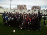 El F.C. Cartagena entrena con alumnos del Concepción Arenal en el Cartagonova