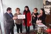Alicia Olmos y Antonia Espejo recogen su premio “compra por la cara