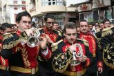 Miles de personas arropan a las bandas de tambores y cornetas en las calles de Cehegín