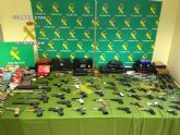 La Guardia Civil desarticula una organización criminal  dedicada al tráfico de armas en el mercado negro