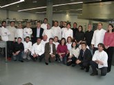 La Comunidad une a 26 cocineros de distintas comarcas para investigar y desarrollar la gastronomía regional