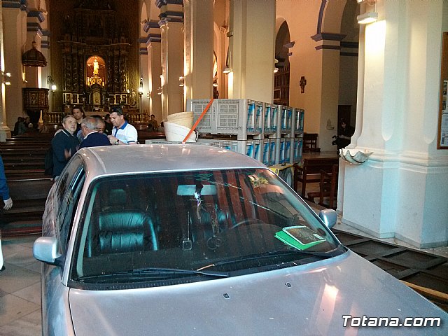 Polica Local y Proteccin Civil intervienen en el dispositivo del suceso provocado por el vehculo que se empotr en la Iglesia de Santiago - 33
