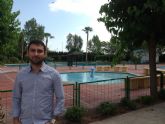30 jóvenes de los programas de empleo ponen a punto las piscinas de La Torrecilla para abrirlas este sábado