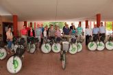 Profesores de toda Europa se pasean por Alhama en bicicleta a través de un proyecto del IES Miguel Hernández