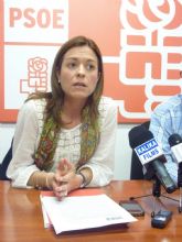 Mari Carmen Moreno exige que se mantenga el servicio en el consultorio médico de Los Arejos durante los meses de verano