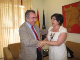 El consejero de Presidencia se reúne con la alcaldesa de Pliego