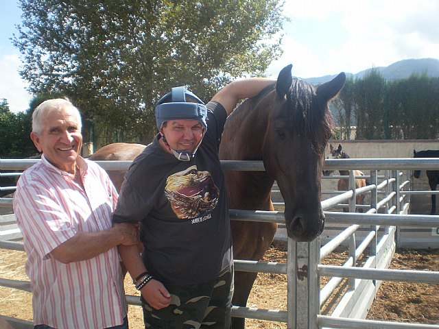 PADISITO visita un centro de terapias ecuestres en Alhama de Murcia - 2