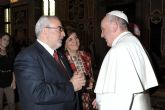 Encuentro del presidente de la UCAM con el papa Francisco en el Vaticano
