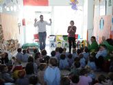 La escuela infantil Cativos Nuestra Señora de la Asunción baila al ritmo de la percusión de Julián Cantos