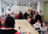 Los concejales del Grupo Socialista celebran la Navidad con los jóvenes del Centro de Día Juan Cerezo