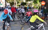 Cerca de 300 personas participan en el Paseo Ciclista de Reyes en Águilas